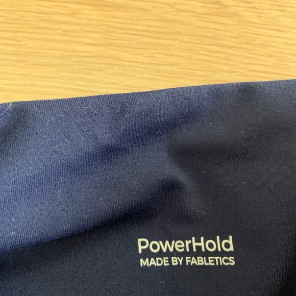 Fabletics power hold mesh Capri leggings - Picture 4 of 5